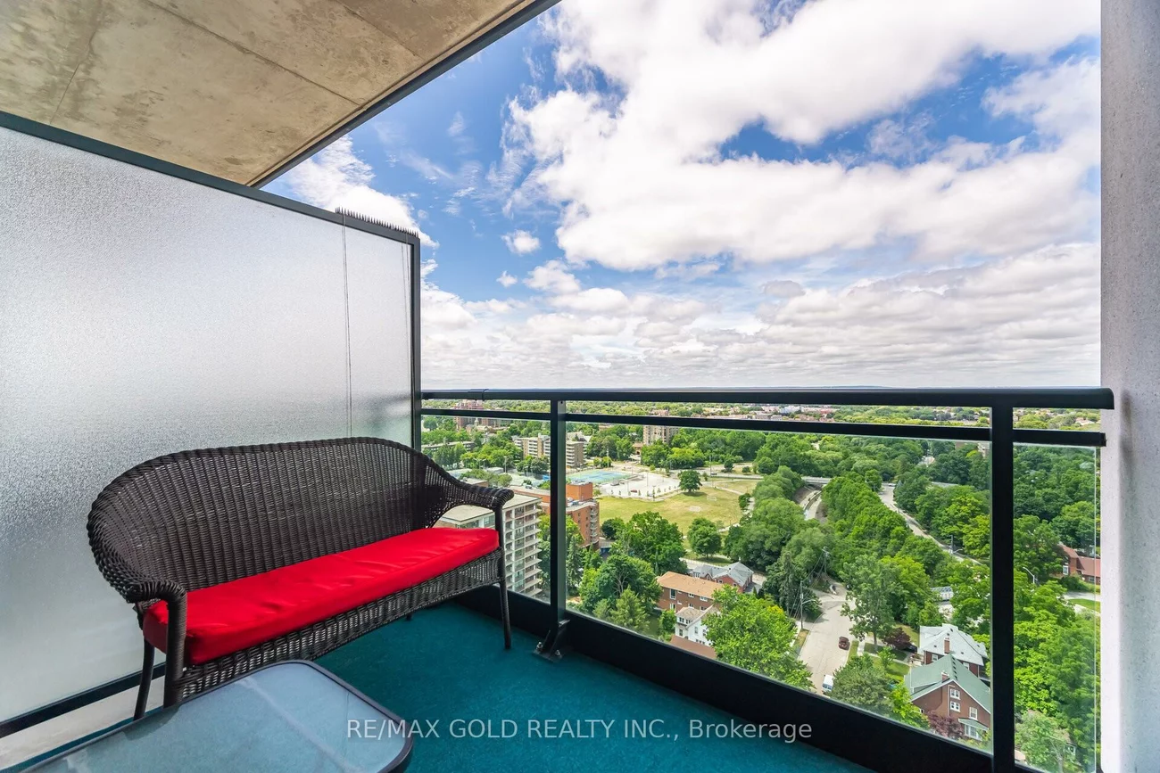 100, John, Downtown Brampton, Brampton
