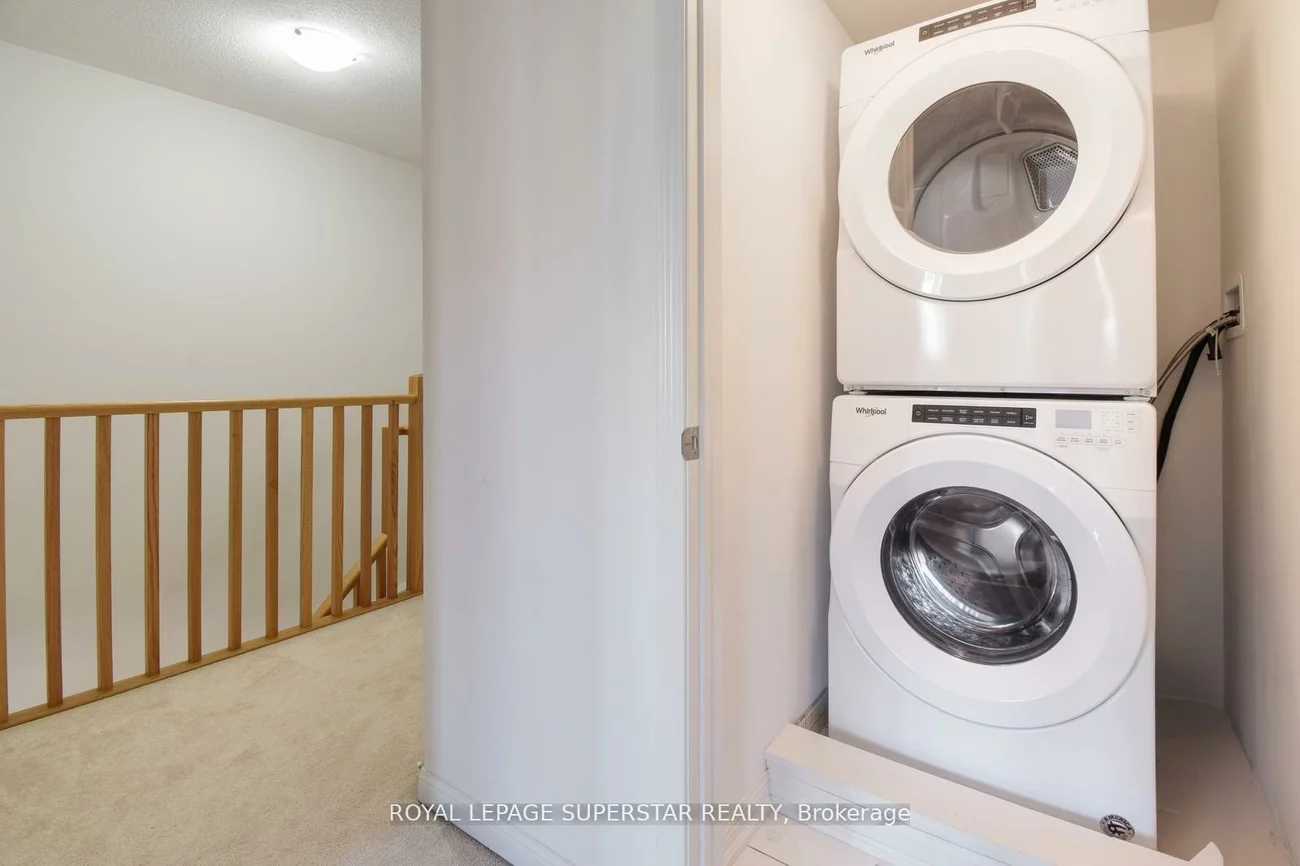 250, Sunny Meadow, Sandringham-Wellington, Brampton