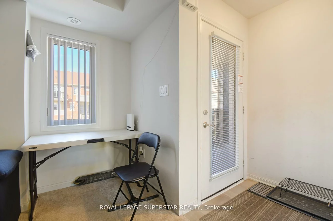 250, Sunny Meadow, Sandringham-Wellington, Brampton