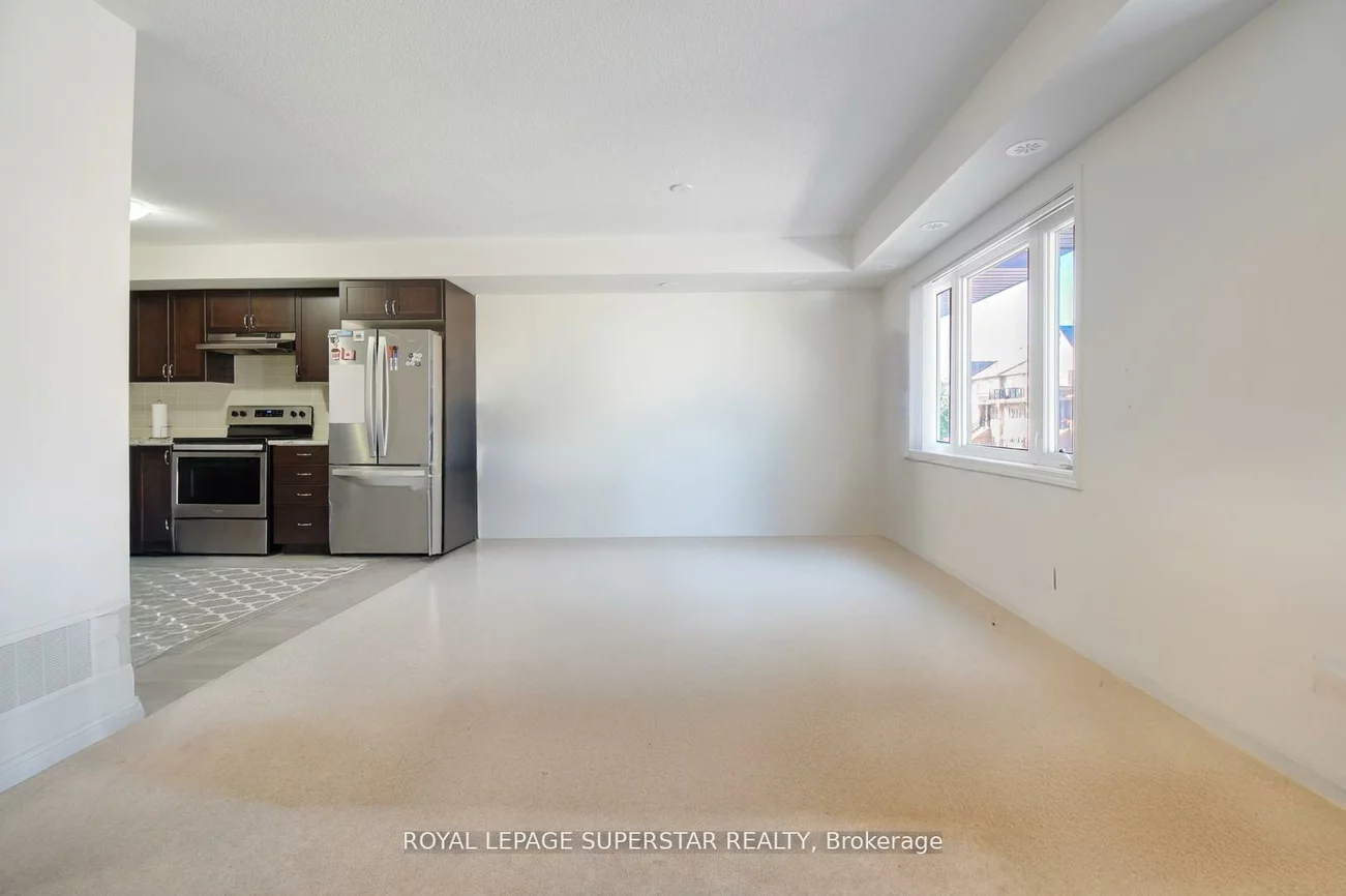 250, Sunny Meadow, Sandringham-Wellington, Brampton