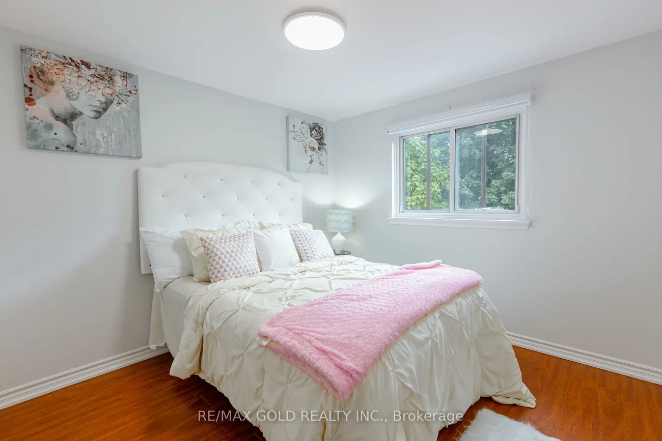 337, Fleetwood, Southgate, Brampton