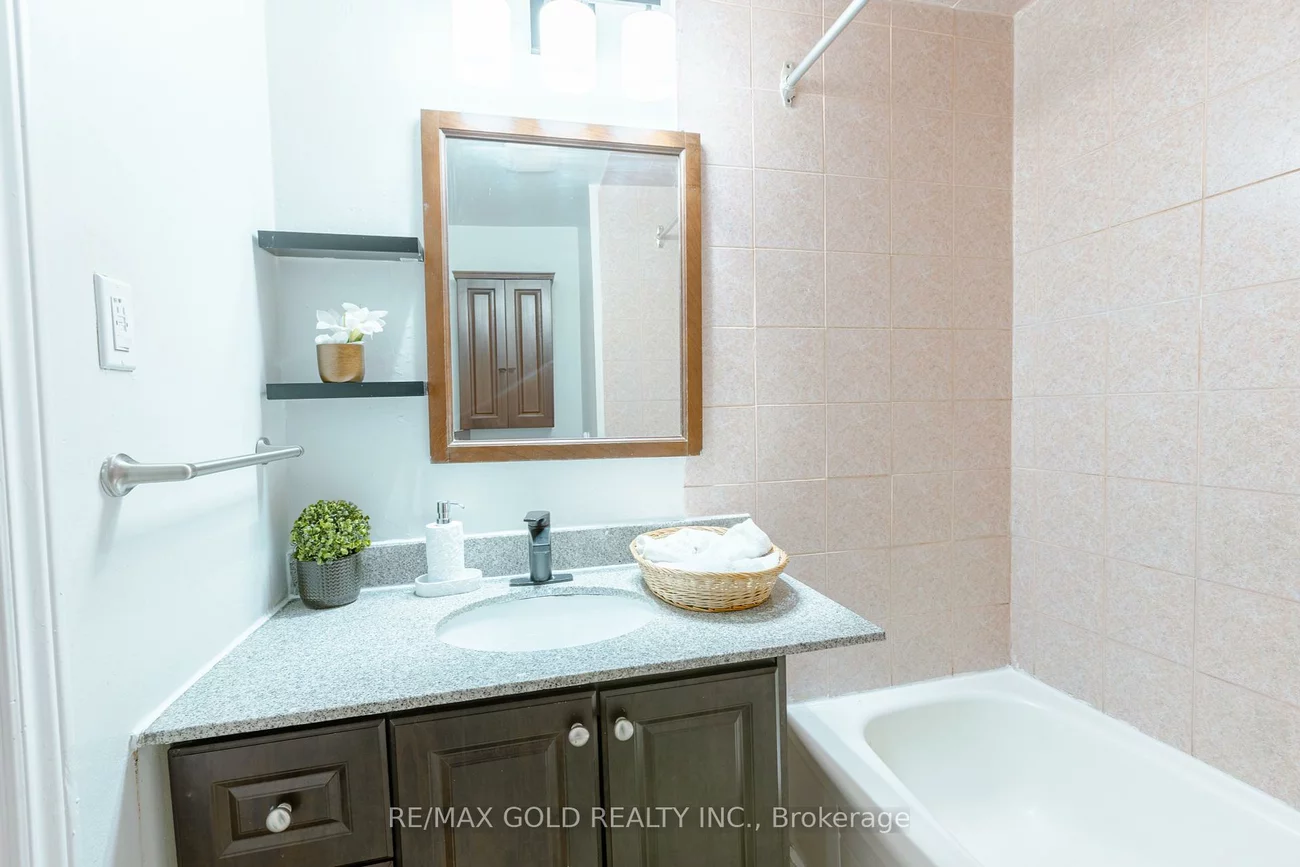 337, Fleetwood, Southgate, Brampton