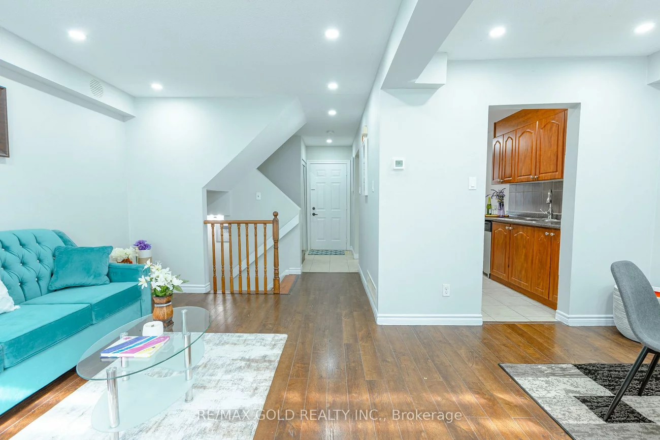 337, Fleetwood, Southgate, Brampton