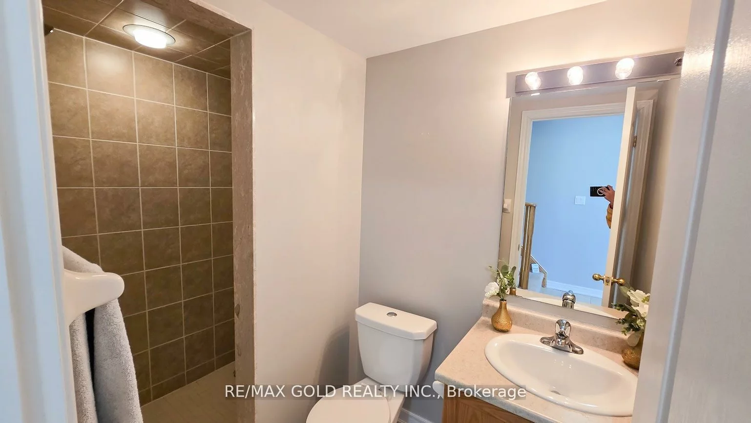 8, Tilden, Sandringham-Wellington, Brampton