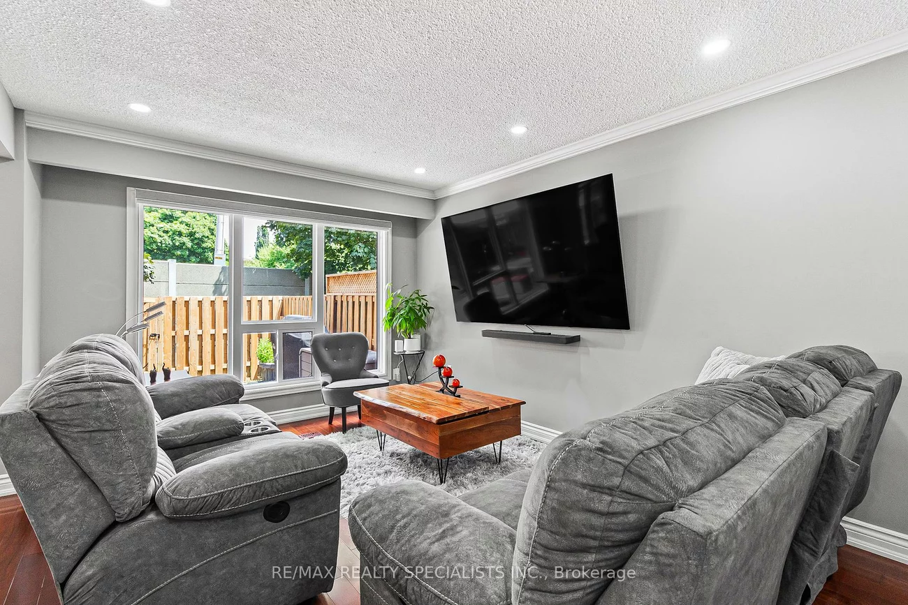 231, Baronwood, Brampton North, Brampton