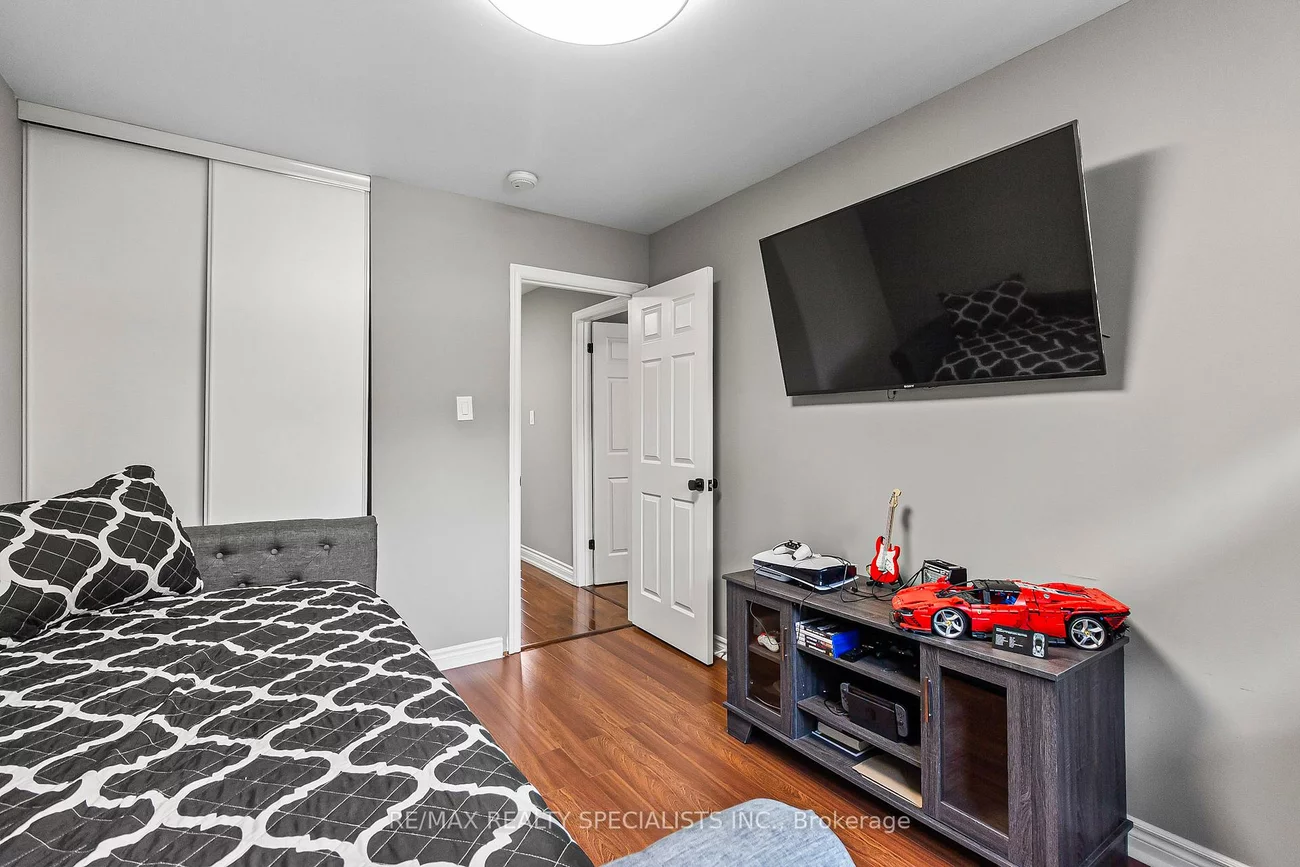 231, Baronwood, Brampton North, Brampton