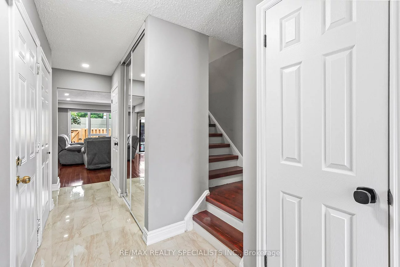 231, Baronwood, Brampton North, Brampton