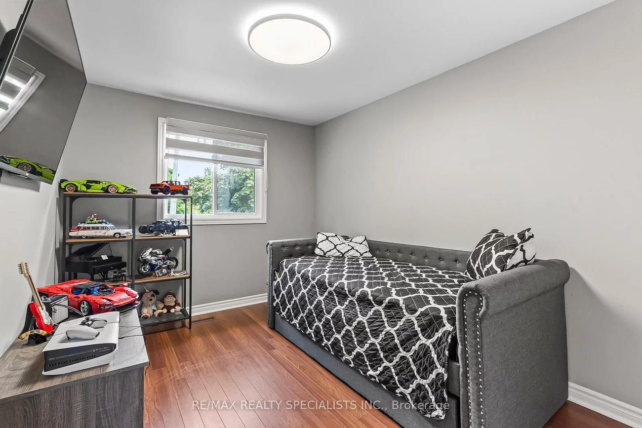 231, Baronwood, Brampton North, Brampton