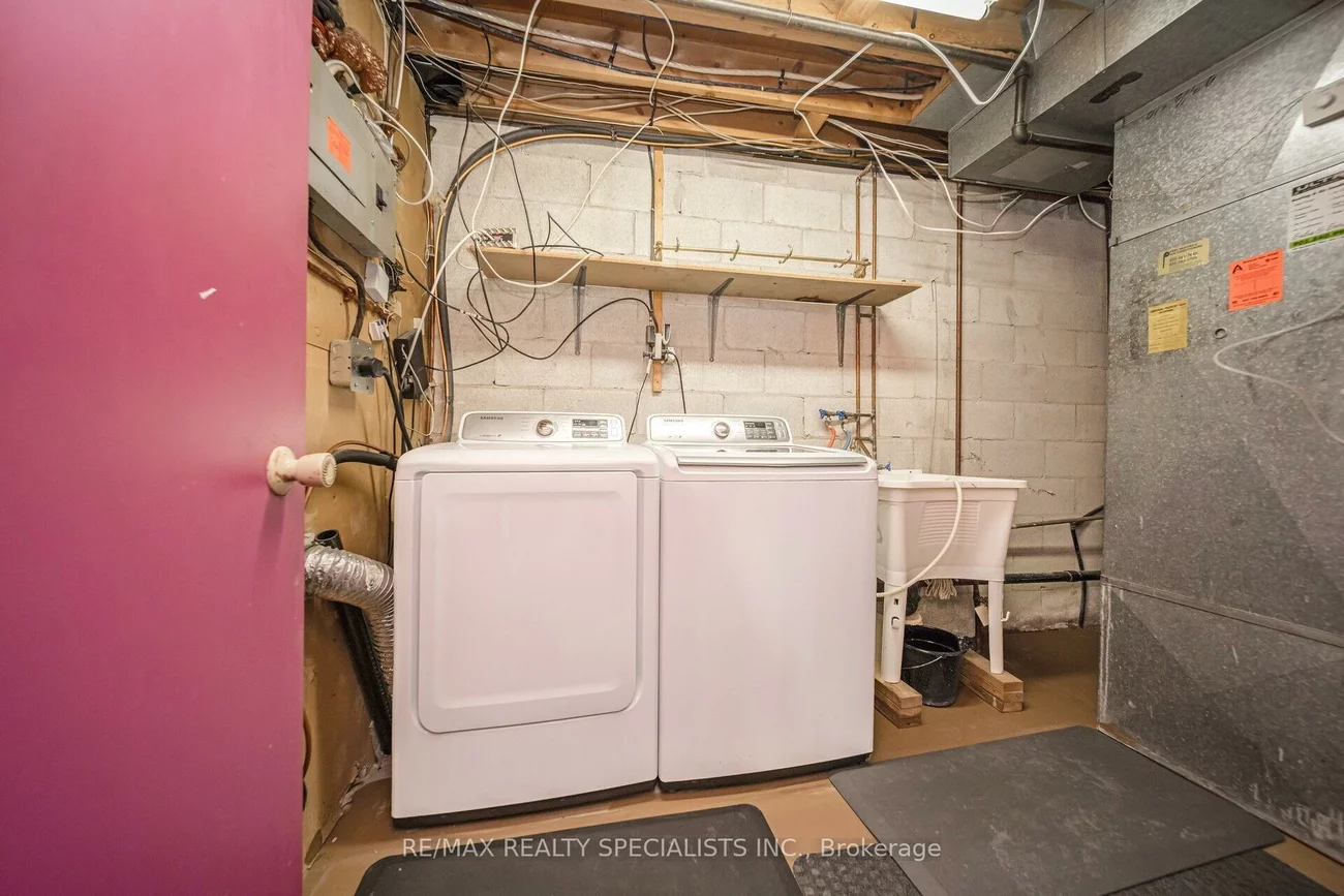 24, Carleton, Bramalea West Industrial, Brampton