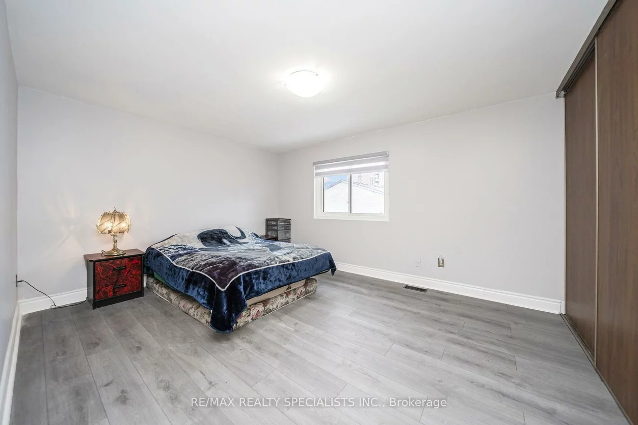 24, Carleton, Bramalea West Industrial, Brampton
