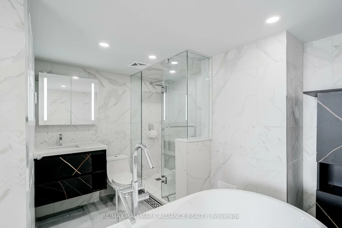 30, Malta, Fletcher's Creek South, Brampton