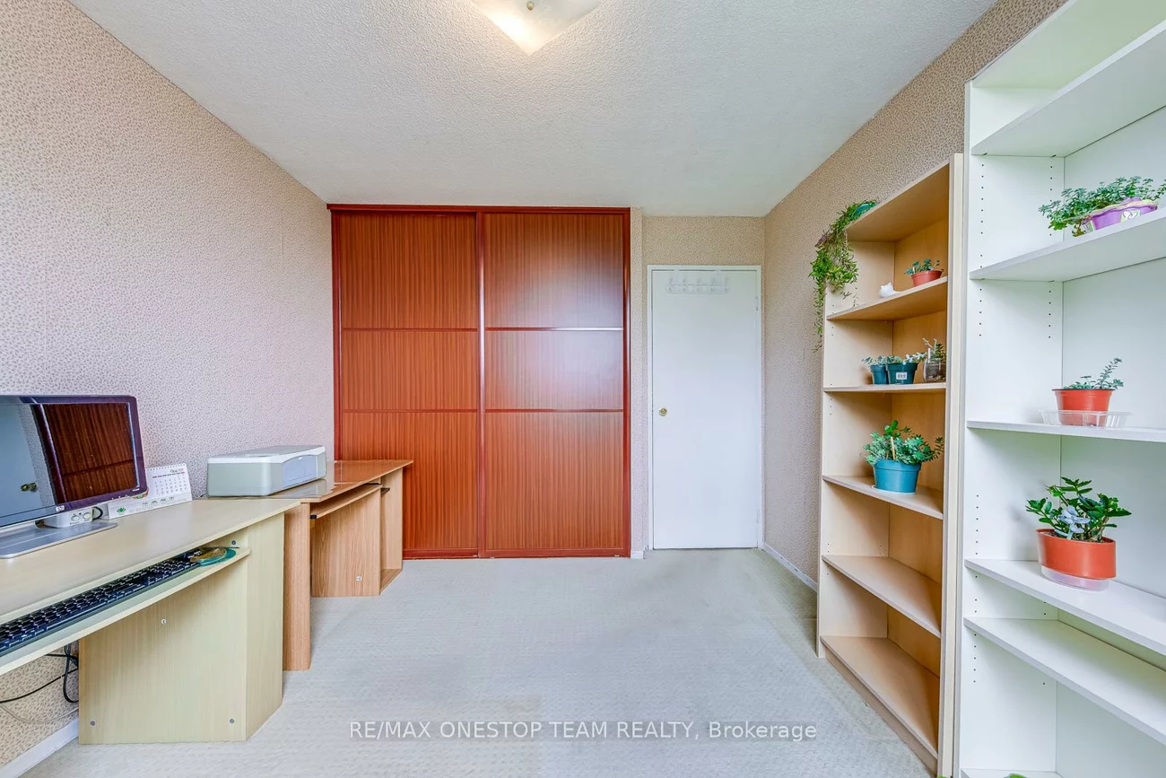 4, Kings Cross, Queen Street Corridor, Brampton