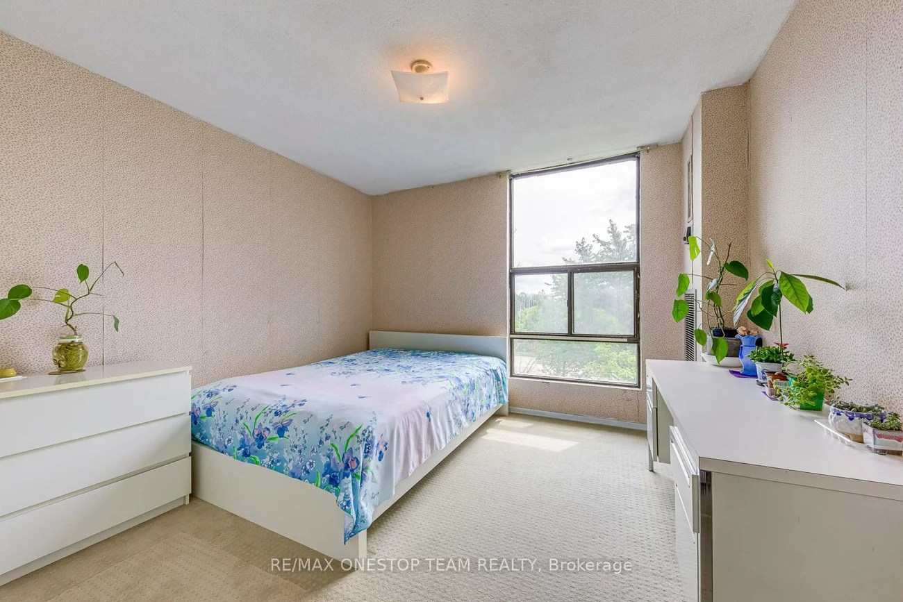 4, Kings Cross, Queen Street Corridor, Brampton