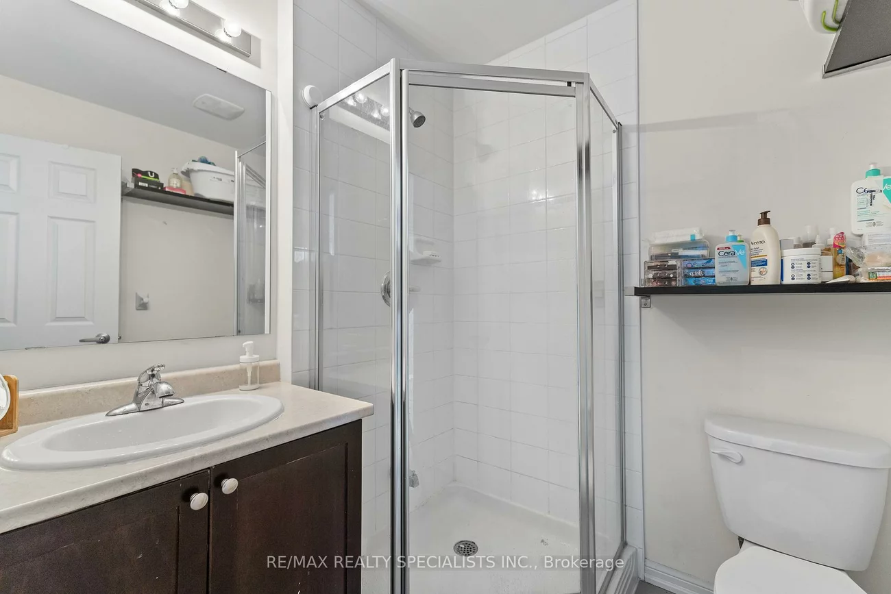 250, Sunny Meadow, Sandringham-Wellington, Brampton