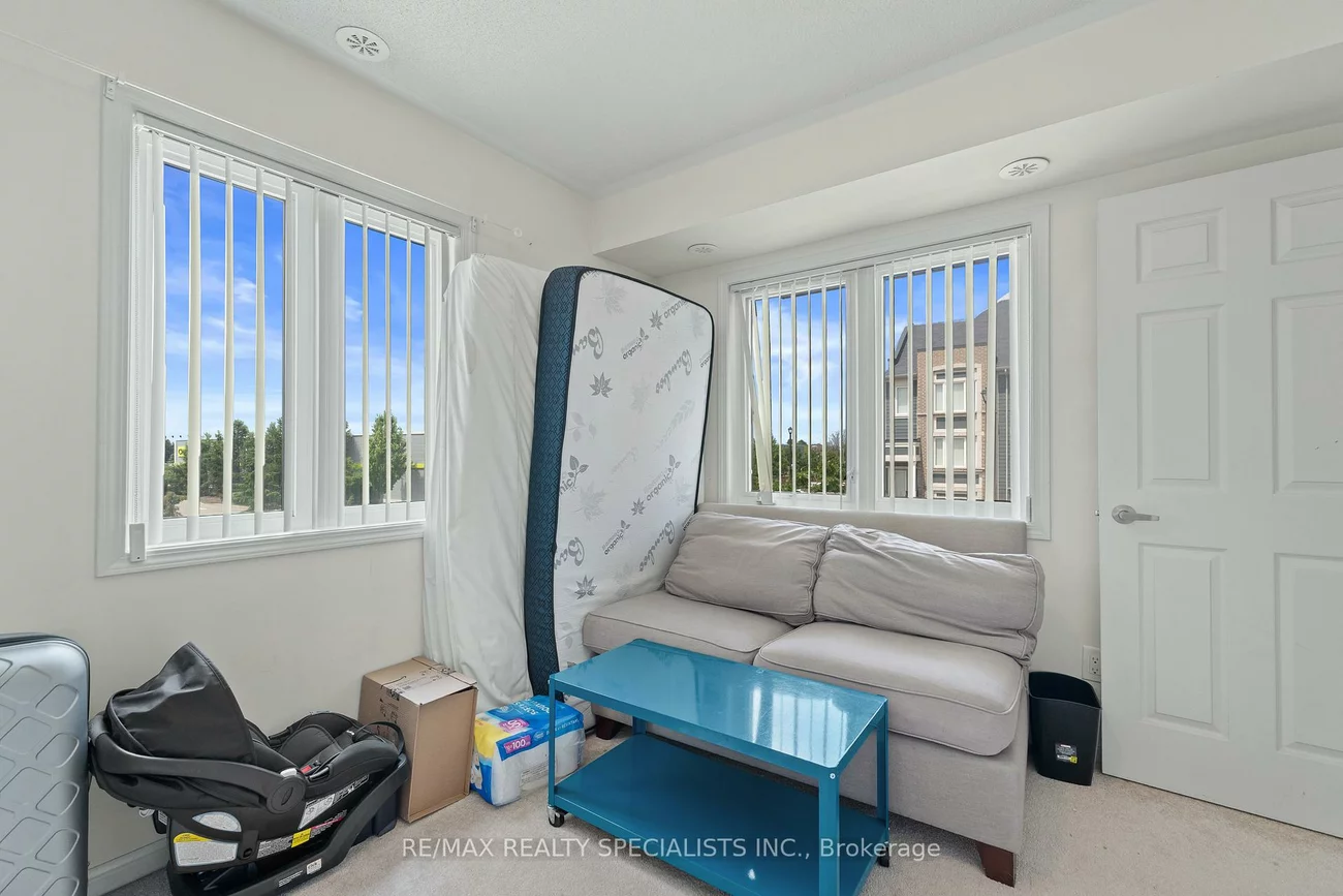 250, Sunny Meadow, Sandringham-Wellington, Brampton