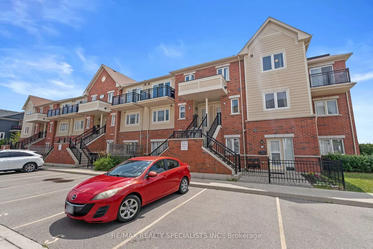 250, Sunny Meadow, Sandringham-Wellington, Brampton