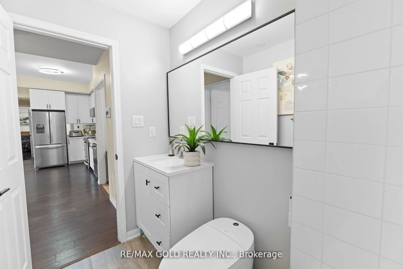 250, Sunny Meadow, Sandringham-Wellington, Brampton