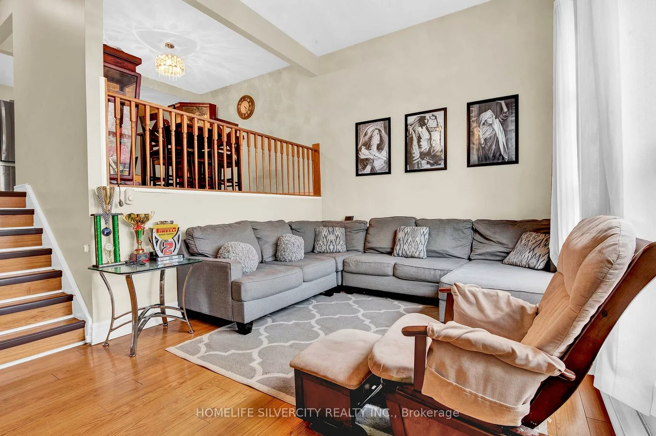 25, Briar, Avondale, Brampton