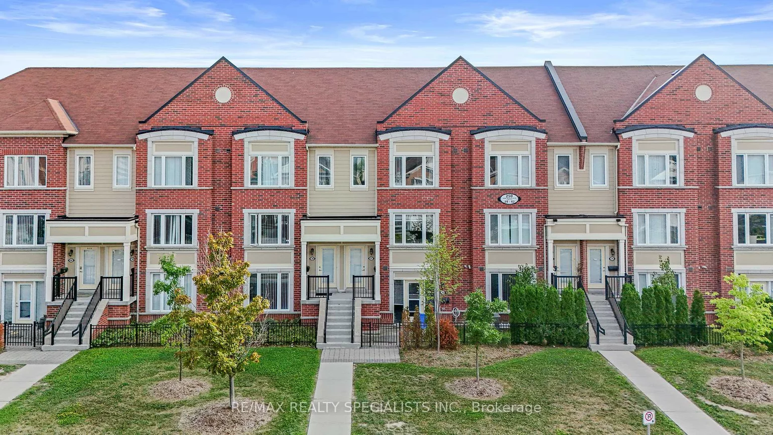 250, Sunny Meadow, Sandringham-Wellington, Brampton