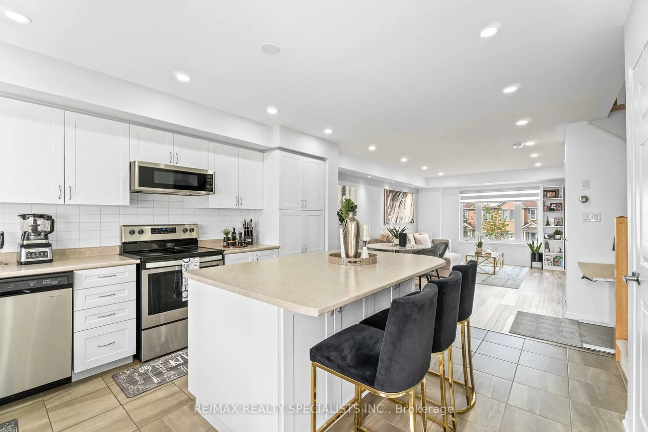 250, Sunny Meadow, Sandringham-Wellington, Brampton