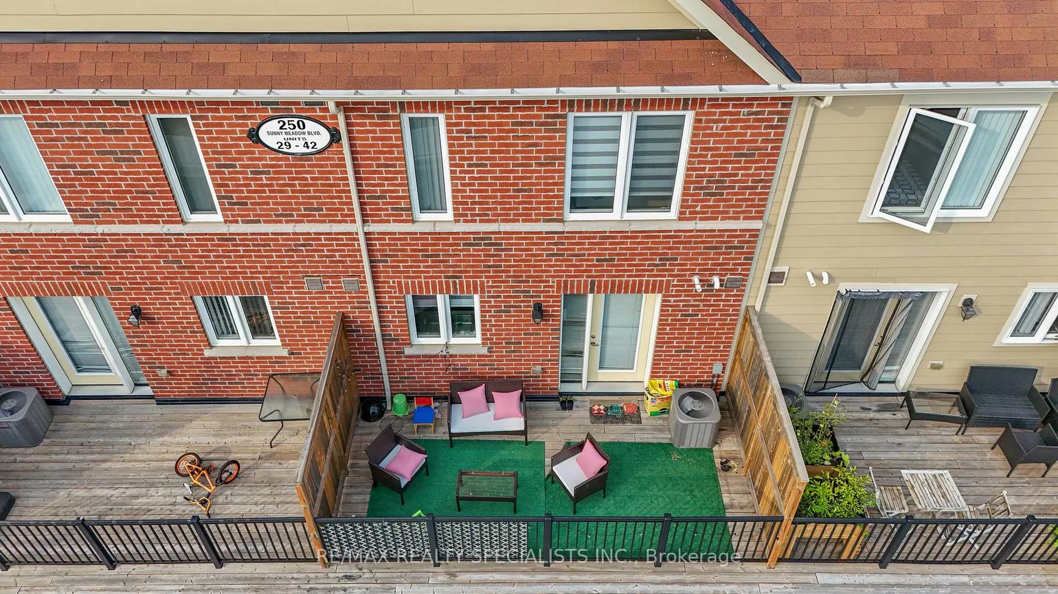 250, Sunny Meadow, Sandringham-Wellington, Brampton