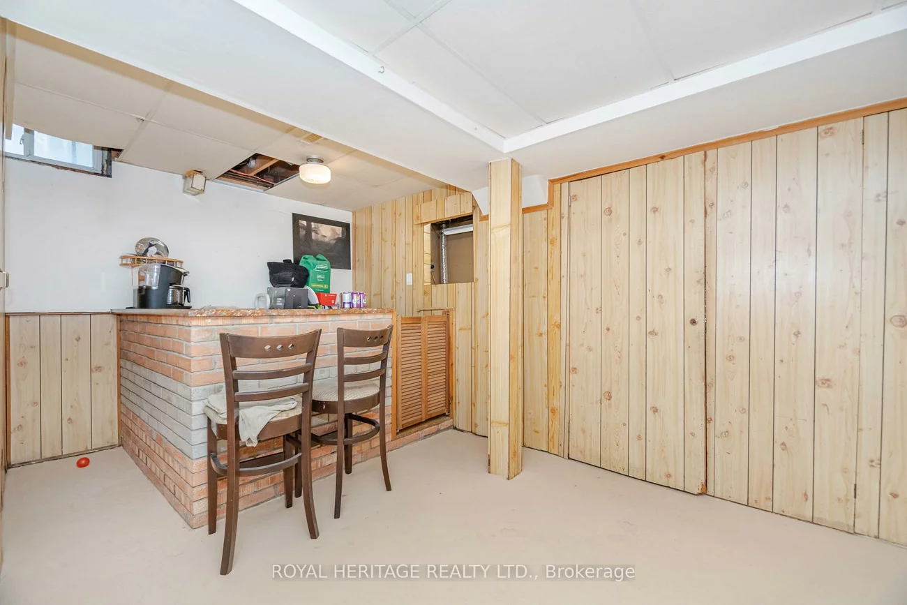 107, Guildford, Central Park, Brampton