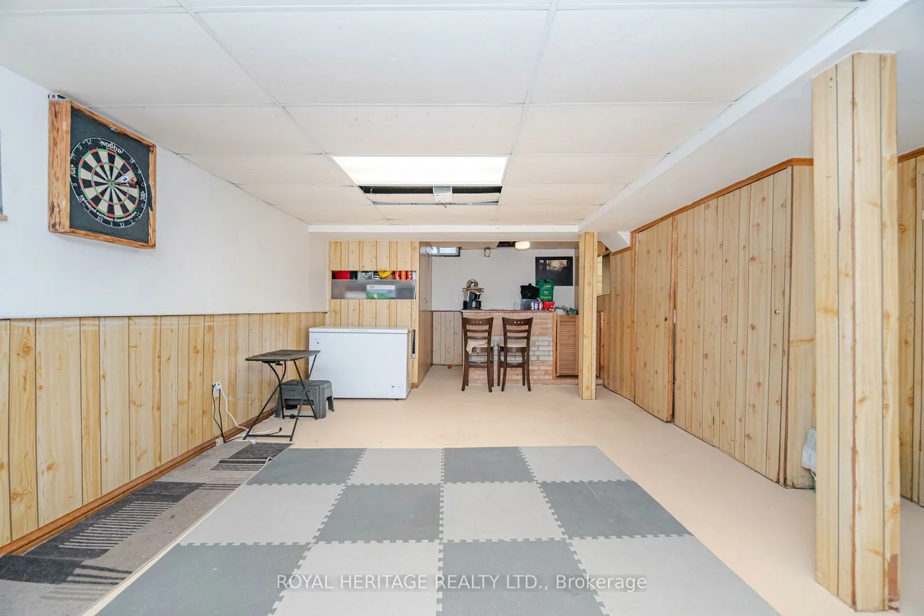 107, Guildford, Central Park, Brampton