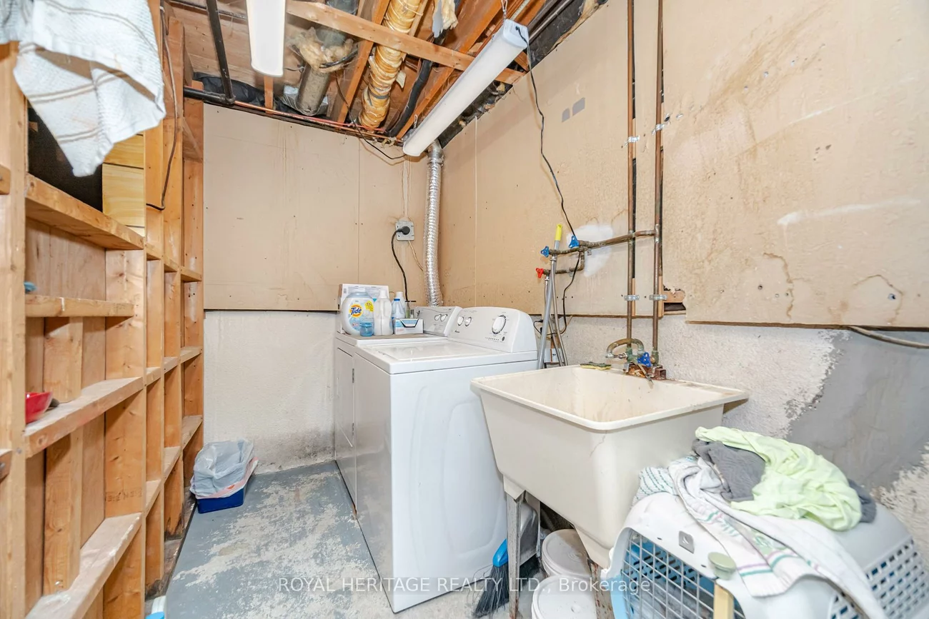 107, Guildford, Central Park, Brampton