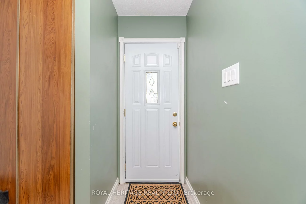 107, Guildford, Central Park, Brampton