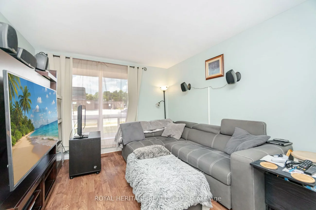 107, Guildford, Central Park, Brampton