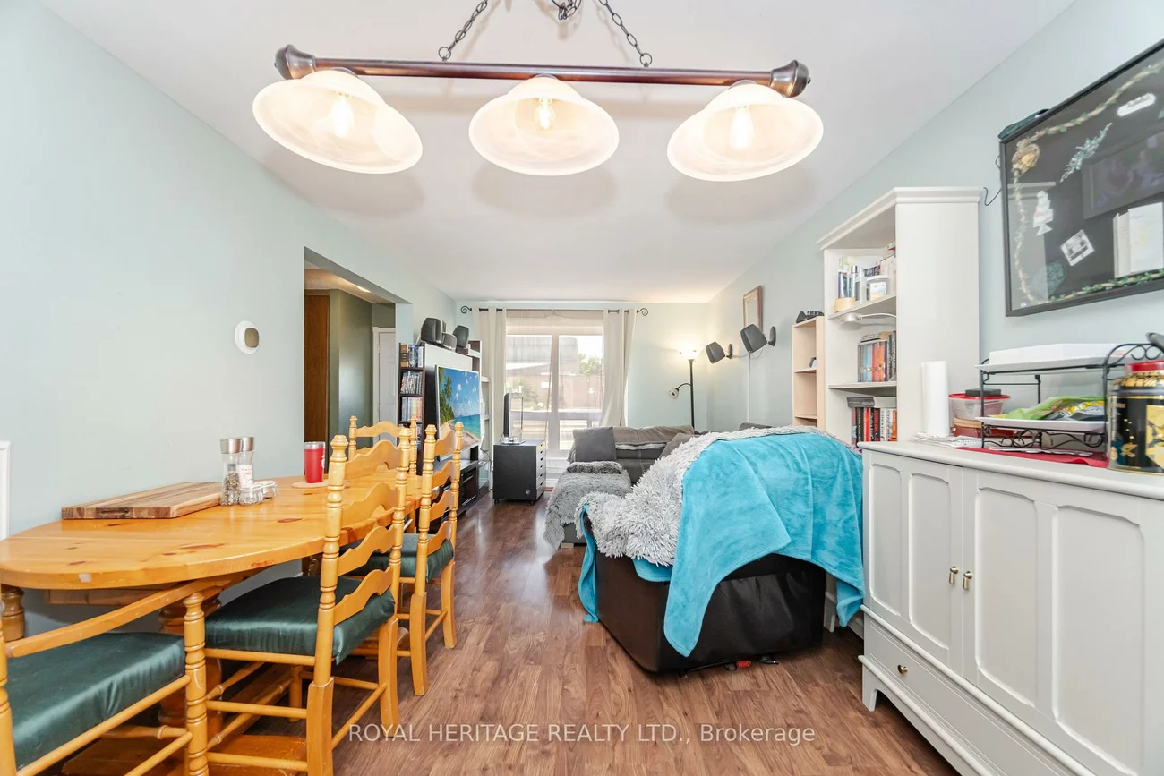 107, Guildford, Central Park, Brampton