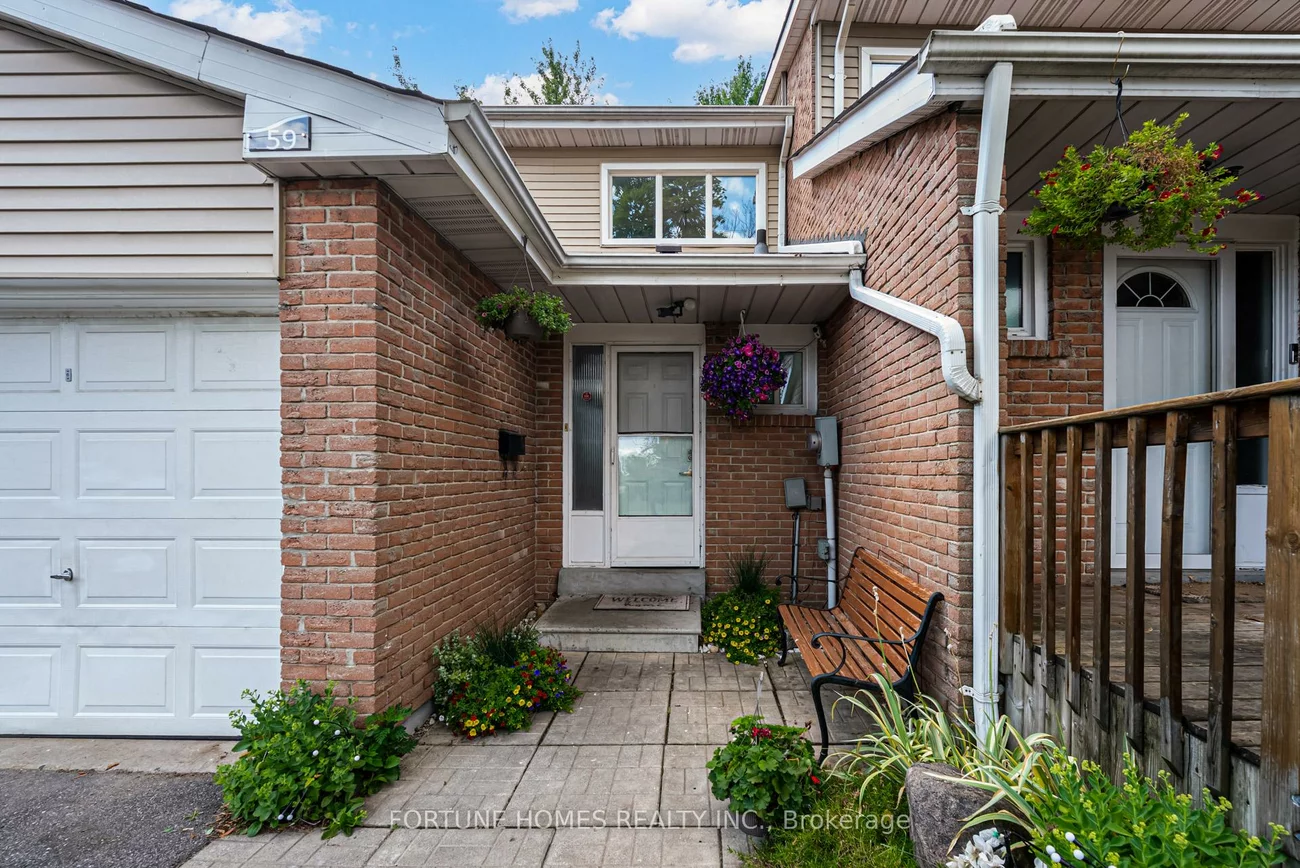 59, Enmount, Southgate, Brampton