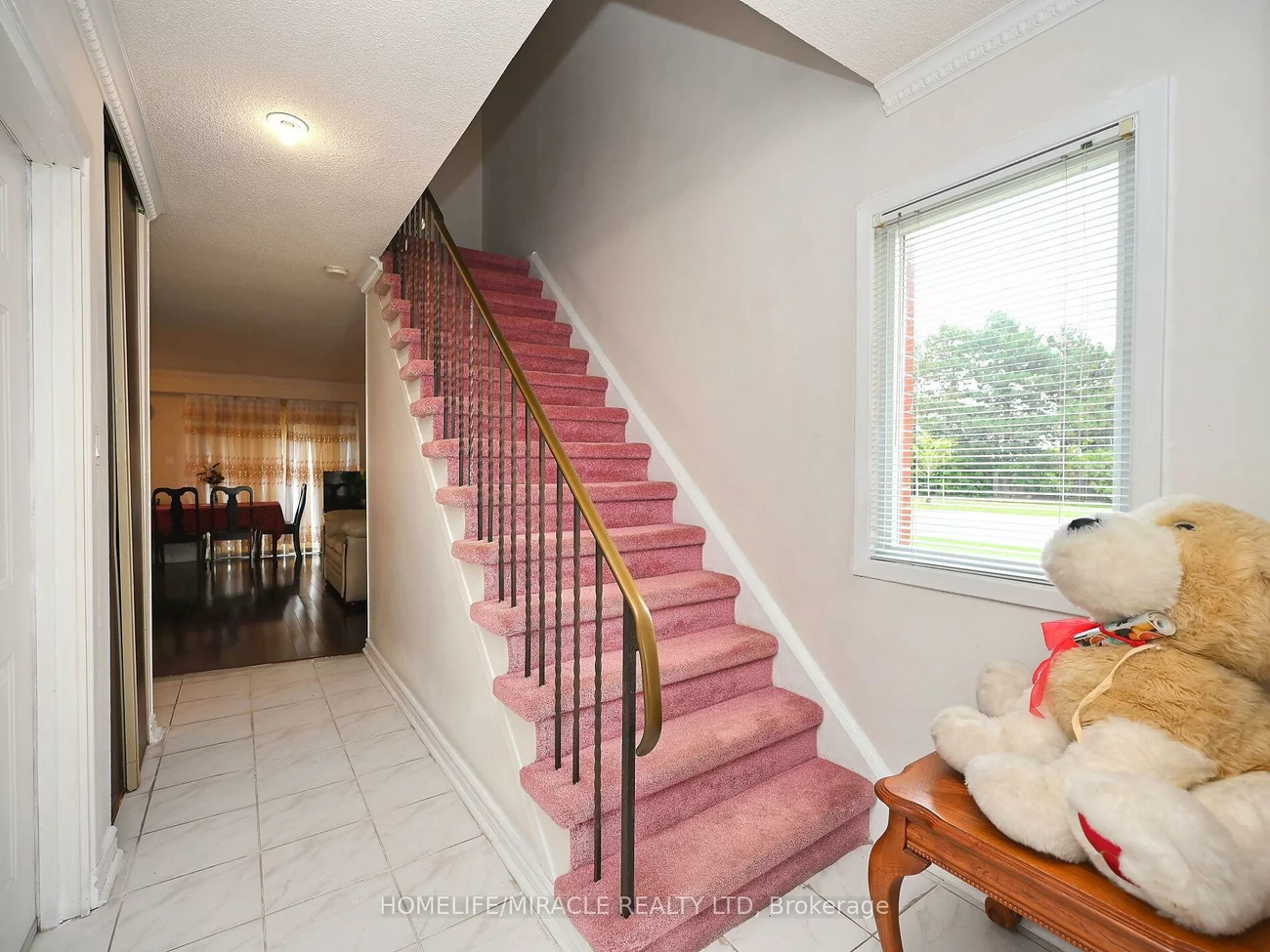 120, Collins, Brampton North, Brampton
