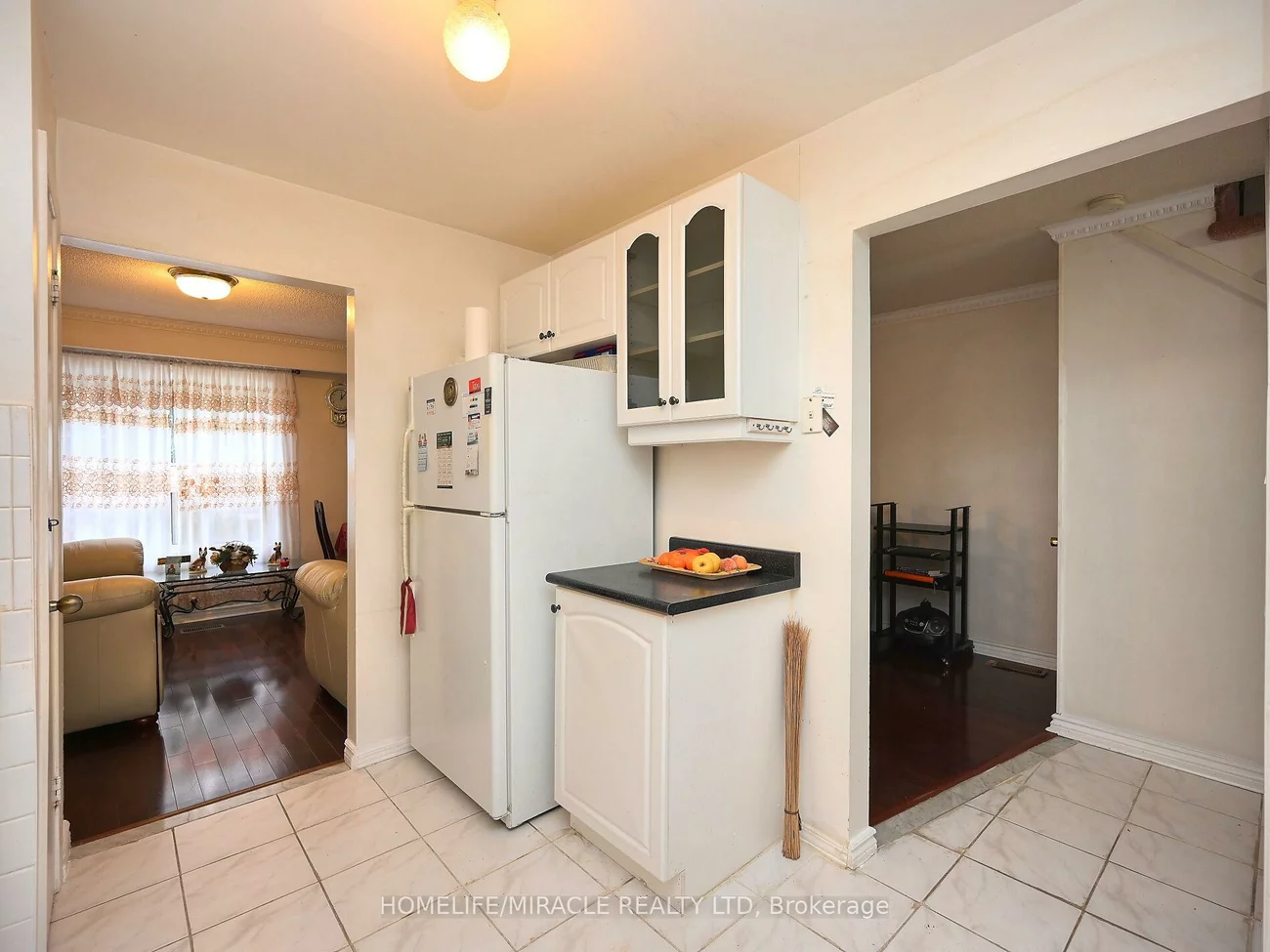 120, Collins, Brampton North, Brampton