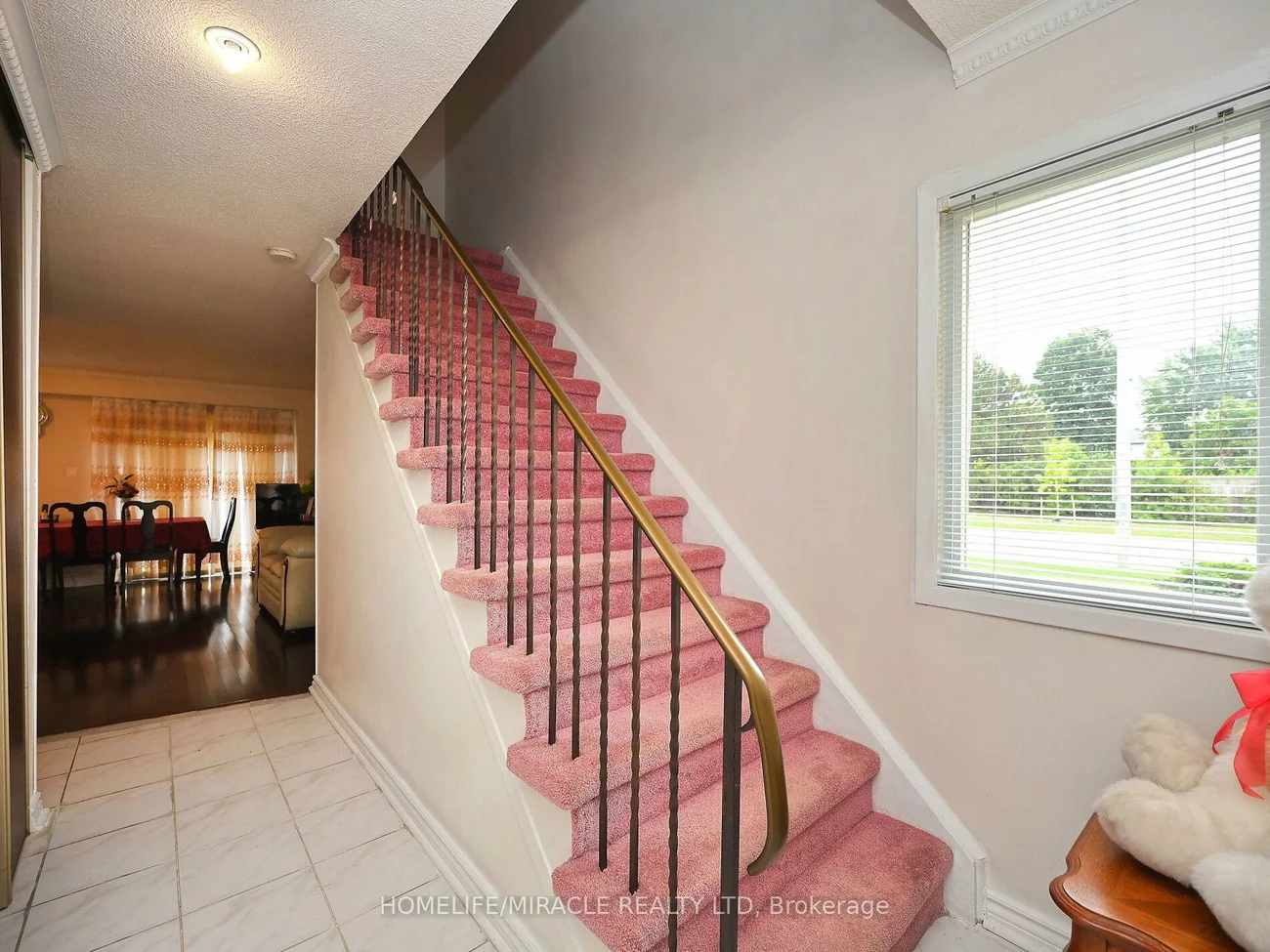 120, Collins, Brampton North, Brampton