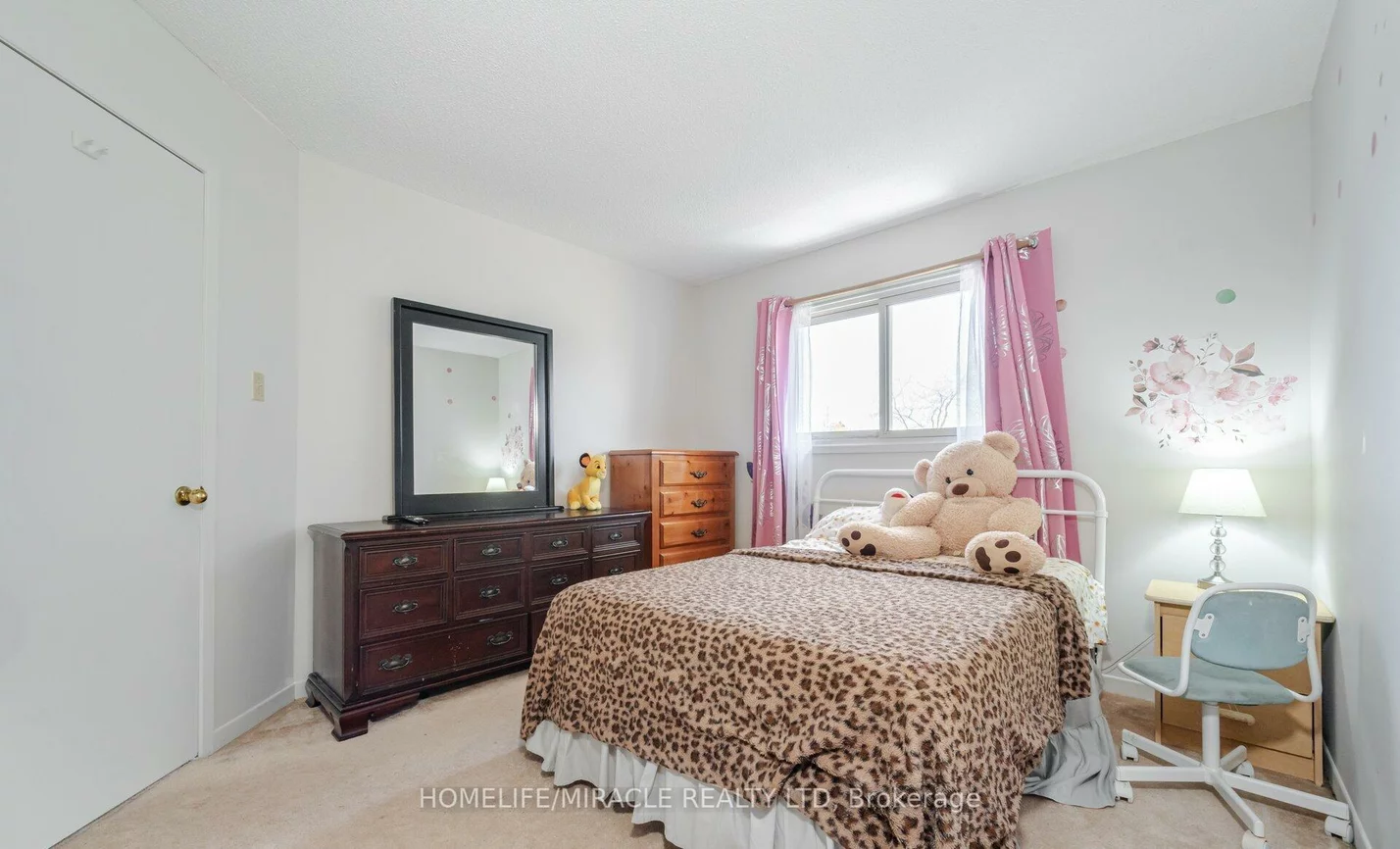 20, Wayne Nicol, Northwood Park, Brampton