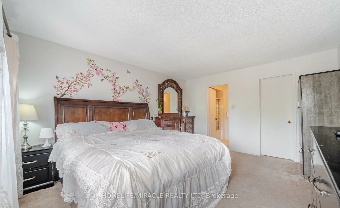20, Wayne Nicol, Northwood Park, Brampton
