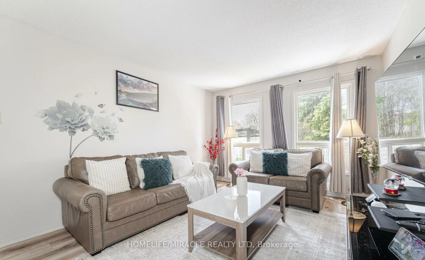 20, Wayne Nicol, Northwood Park, Brampton