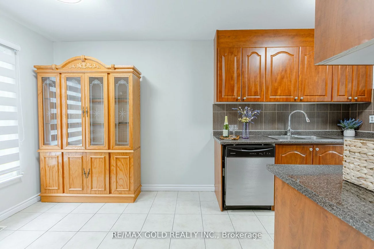 337, Fleetwood, Southgate, Brampton