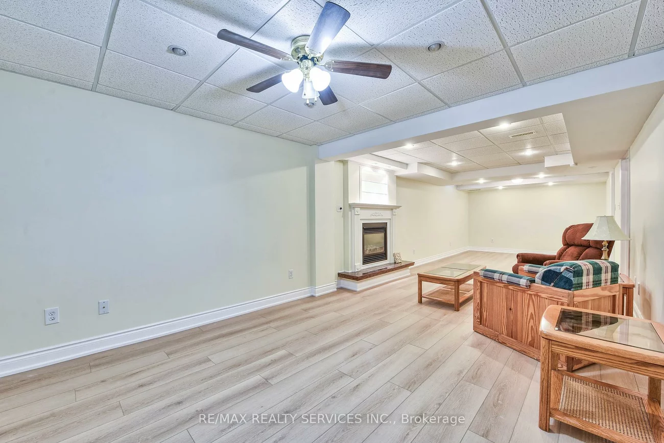 5, Falconwood, Sandringham-Wellington, Brampton