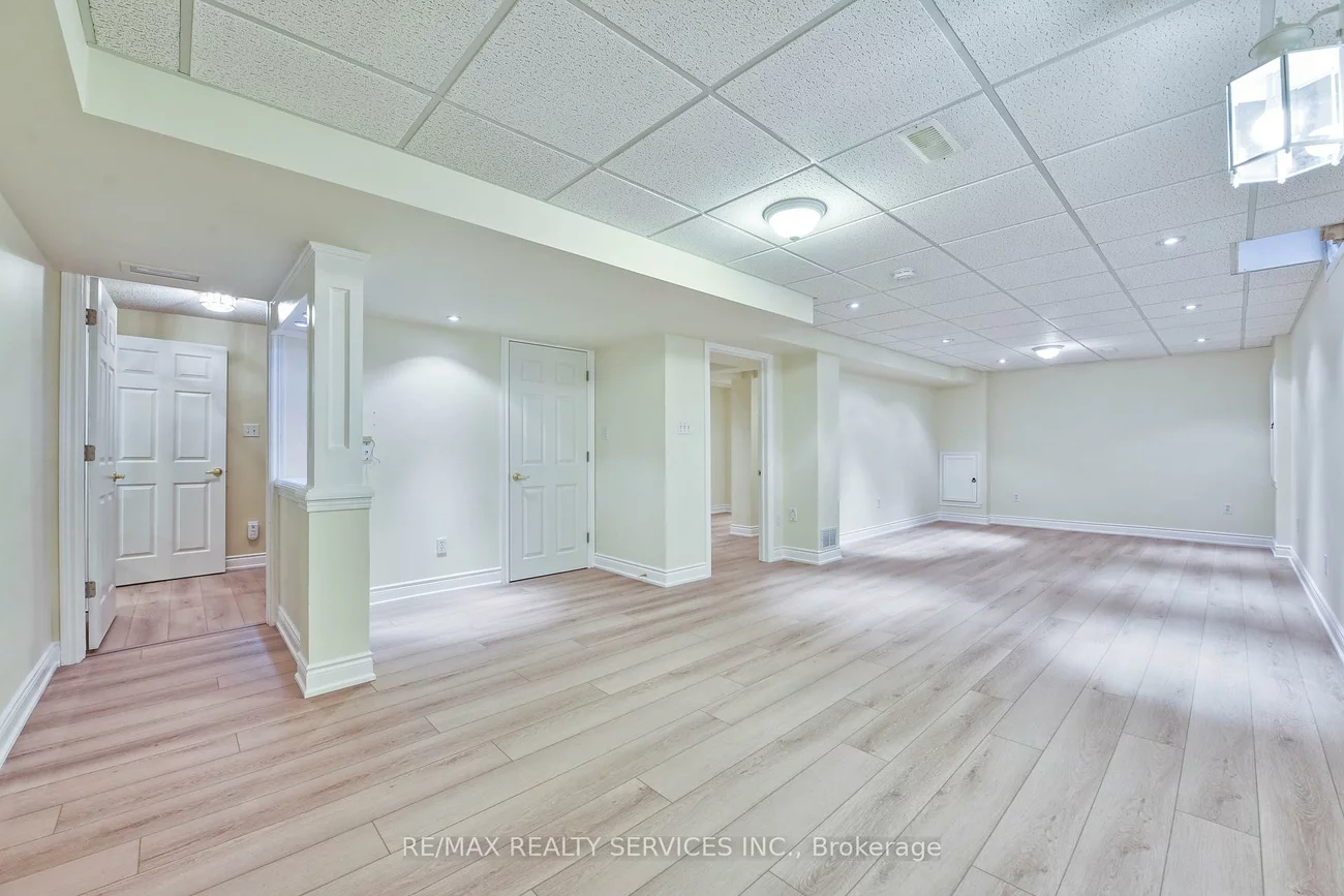 5, Falconwood, Sandringham-Wellington, Brampton