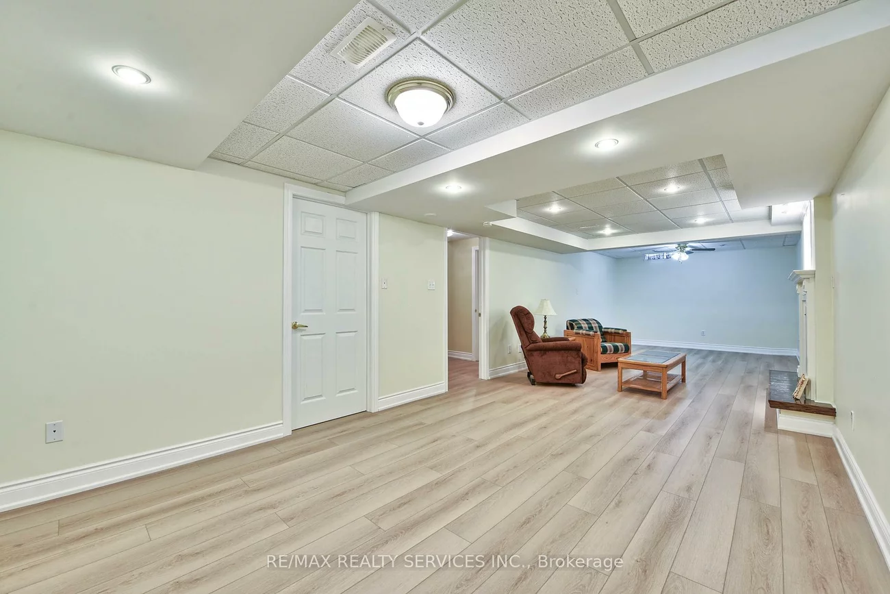 5, Falconwood, Sandringham-Wellington, Brampton
