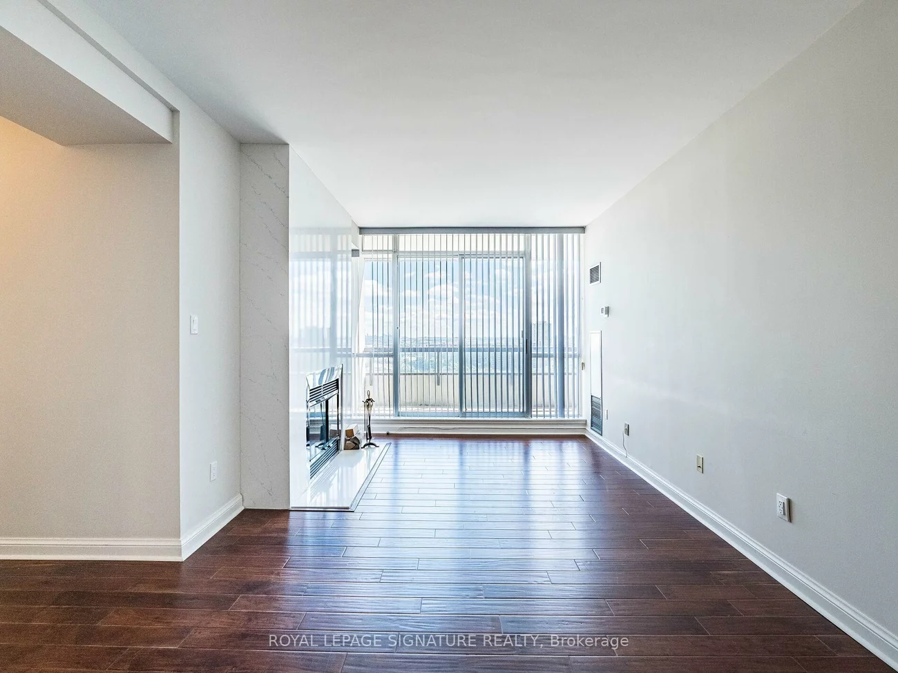 24, Hanover, Queen Street Corridor, Brampton