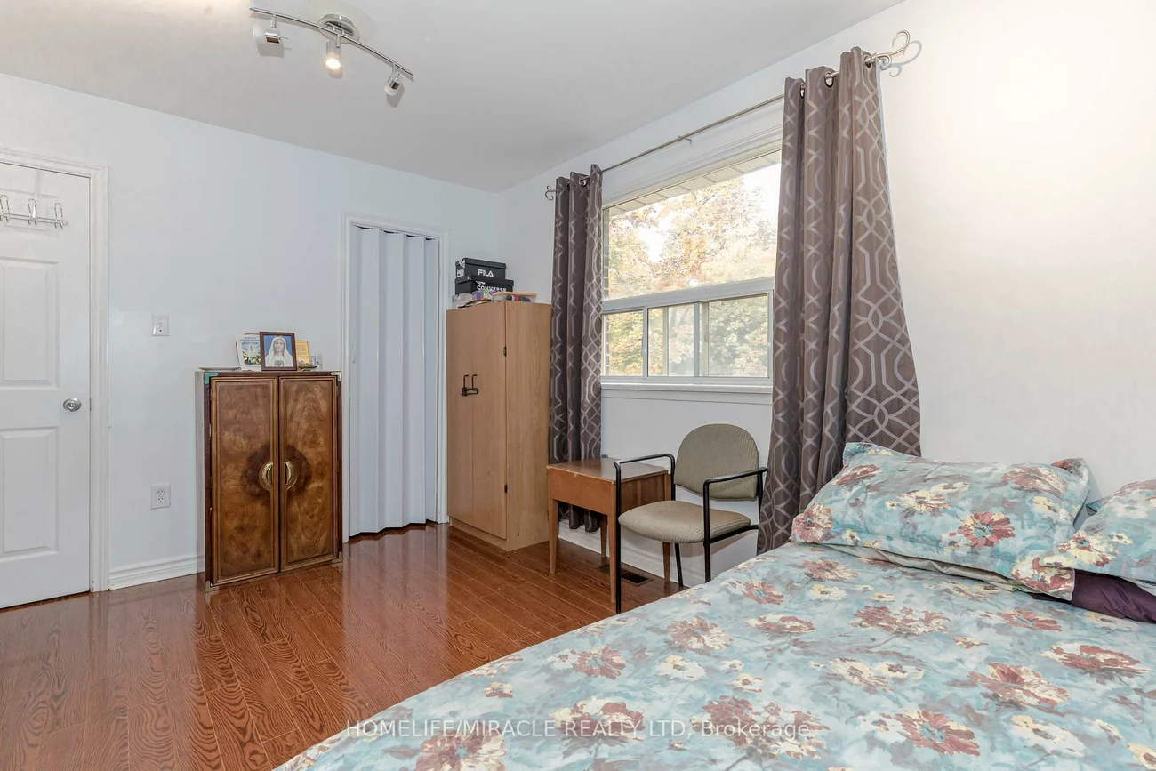 12, Eden Park, Southgate, Brampton