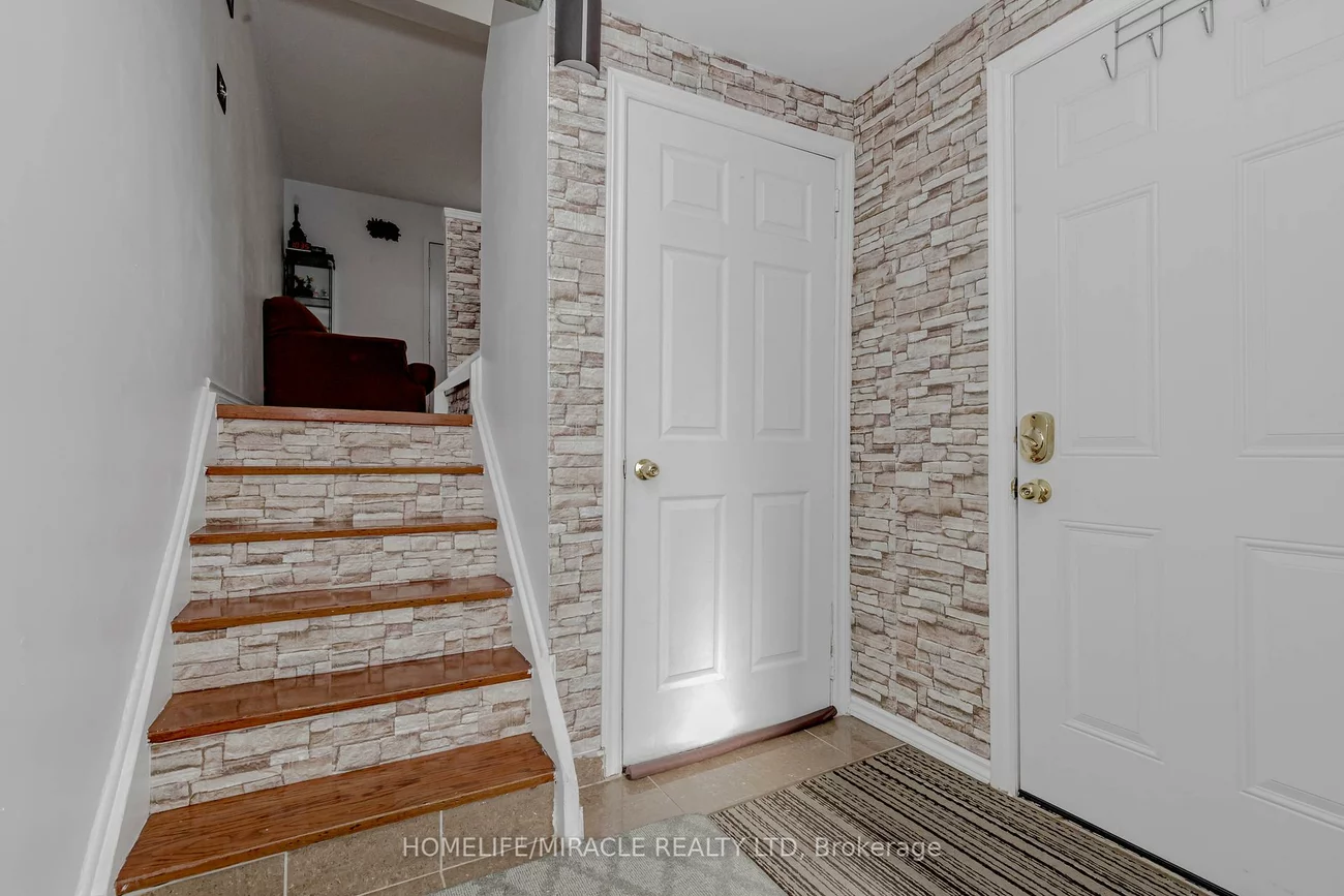 12, Eden Park, Southgate, Brampton