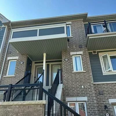 250, Sunny Meadow, Sandringham-Wellington, Brampton