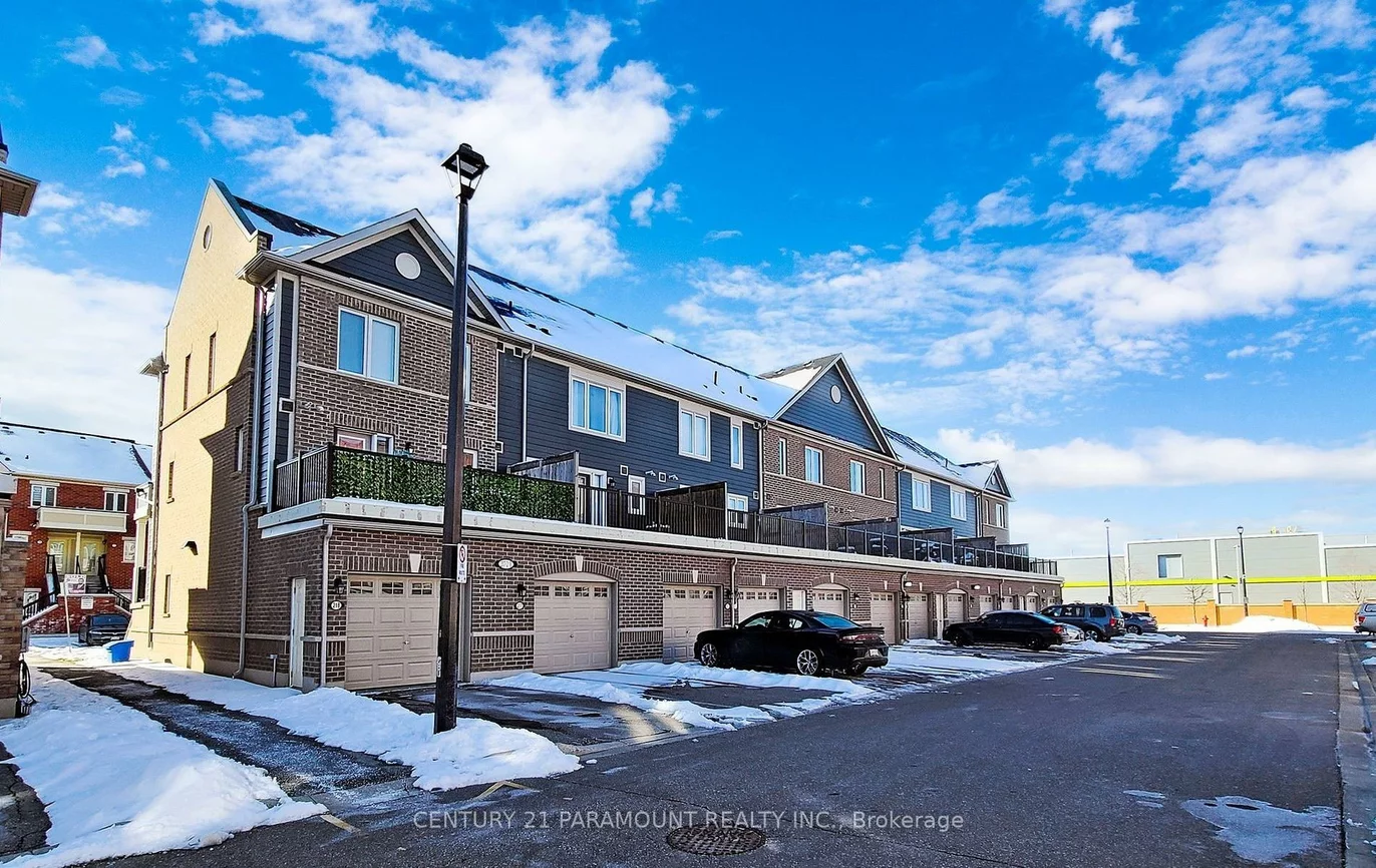 250, Sunny Meadow, Sandringham-Wellington, Brampton