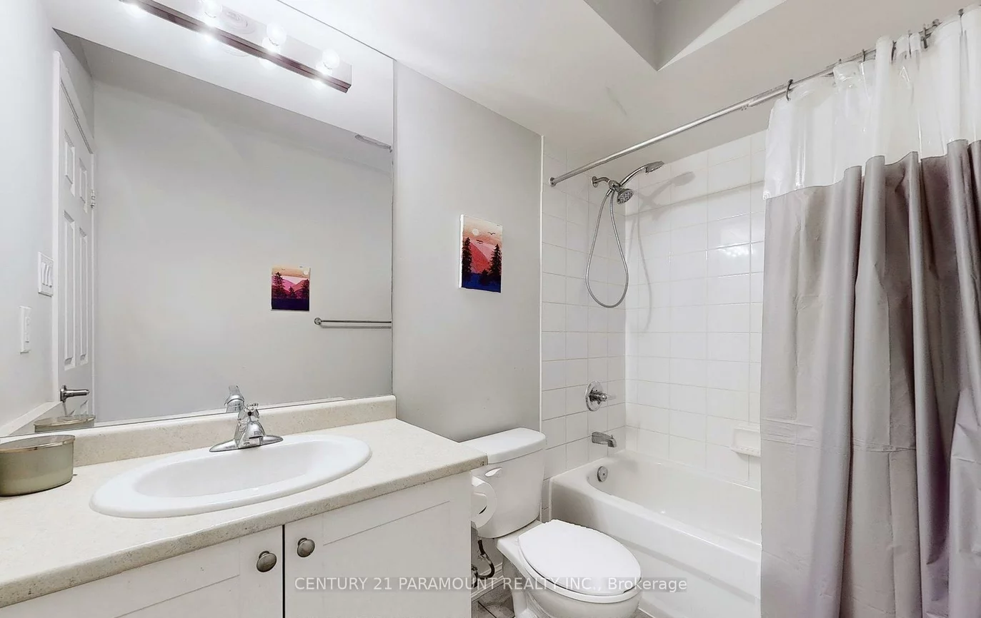 250, Sunny Meadow, Sandringham-Wellington, Brampton
