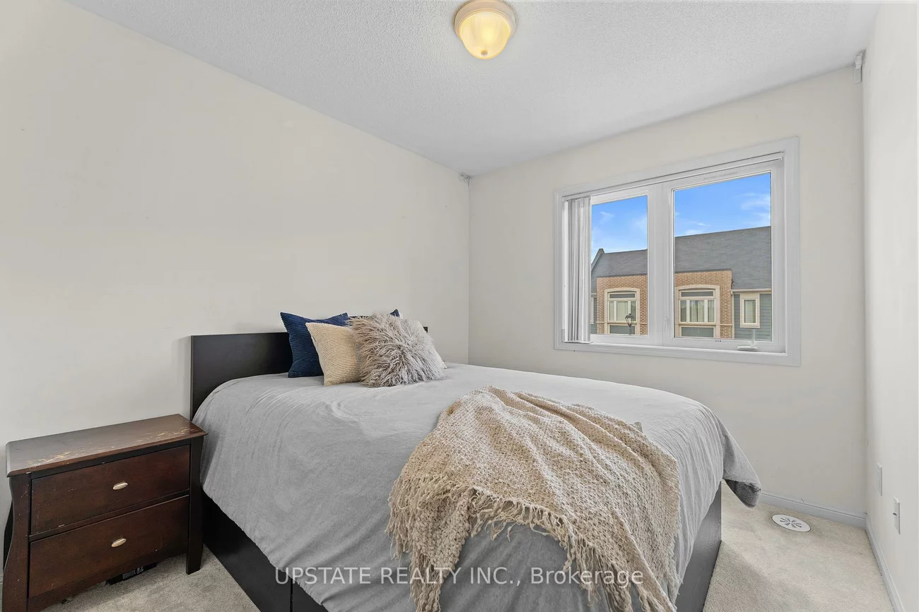 250, Sunny Meadow, Sandringham-Wellington, Brampton