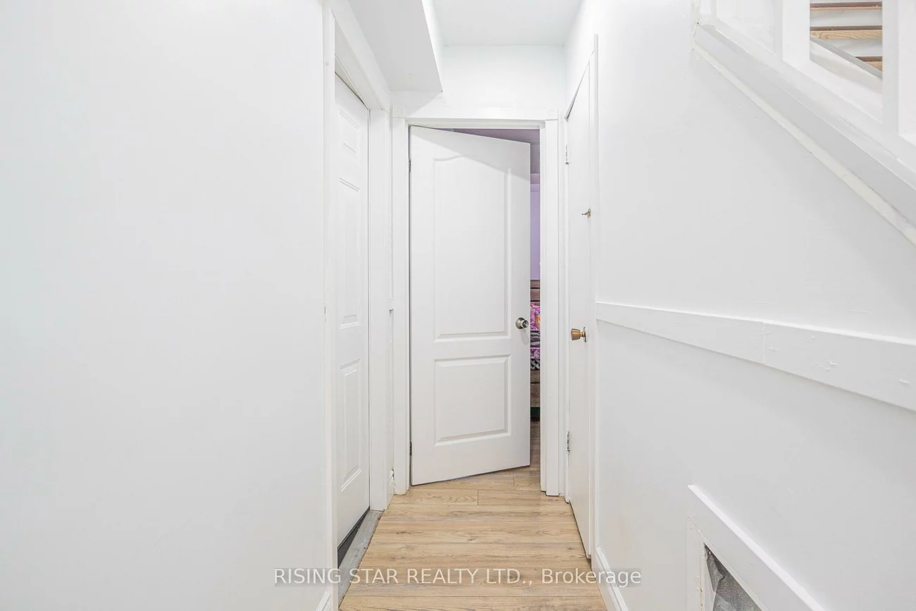 66, Enmount, Southgate, Brampton